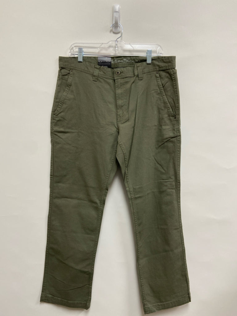 NWT Eddie Bauer Size 34 Olive Green Men&
