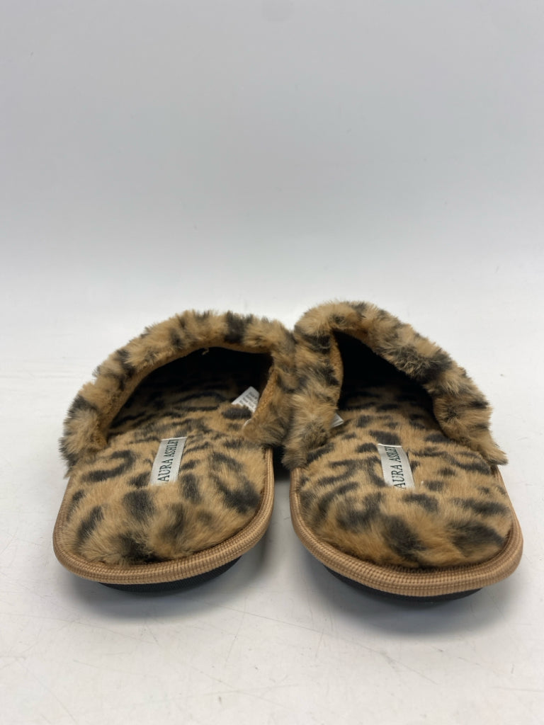NWOT Laura Ashley Tan Black Animal Print Slippers