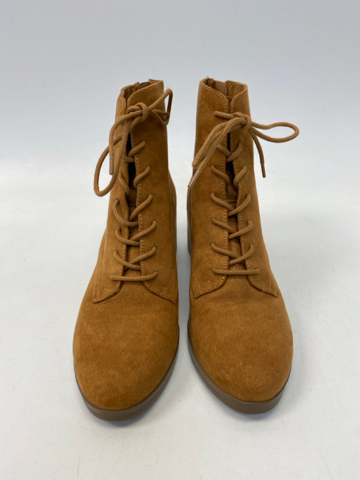 LOFT  Size 7.5 Brown Lace-up Boots