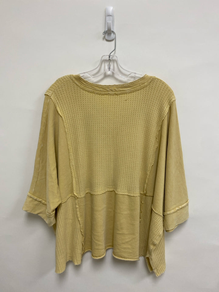 Easel Size L Goldenrod Waffle Batwing Ladies Top