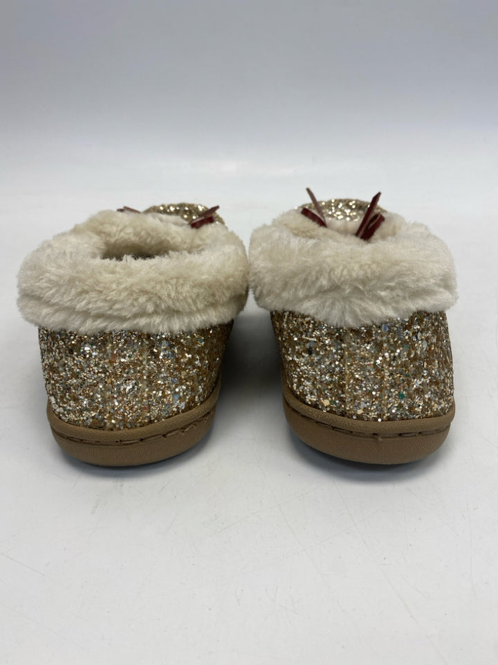 NWOT Old Navy SIZE 6 Gold Glitter Girl&
