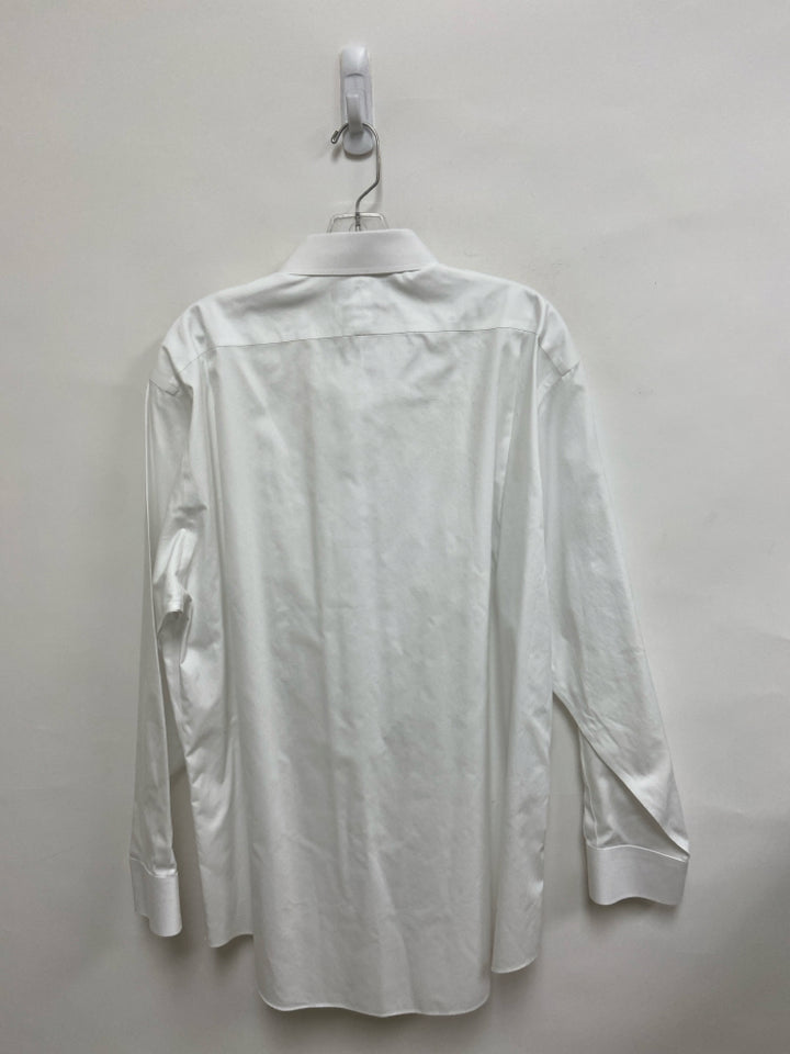 Paul Fredrick Size 17 White Button Up Men&