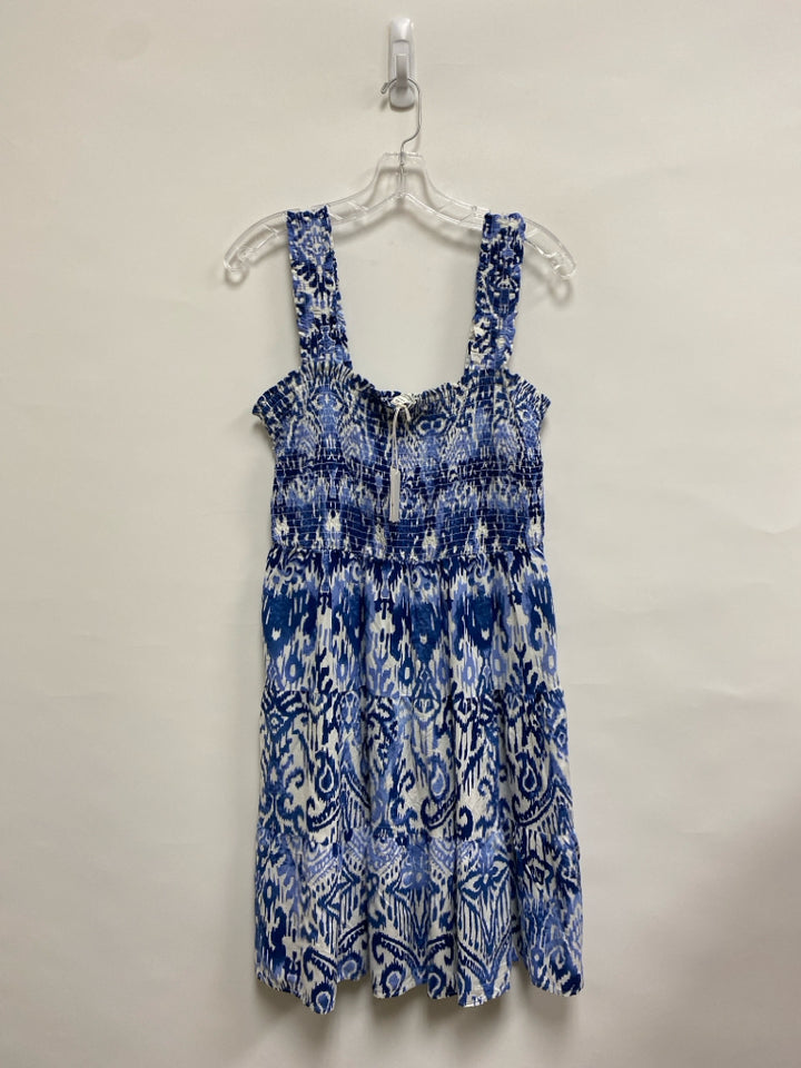 NWT beachlunchlounge Size S White Navy/Blue Smocking Sleeveless Ladies Dress