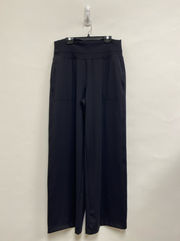 Athleta Size M Black Pull-on Ladies Pants