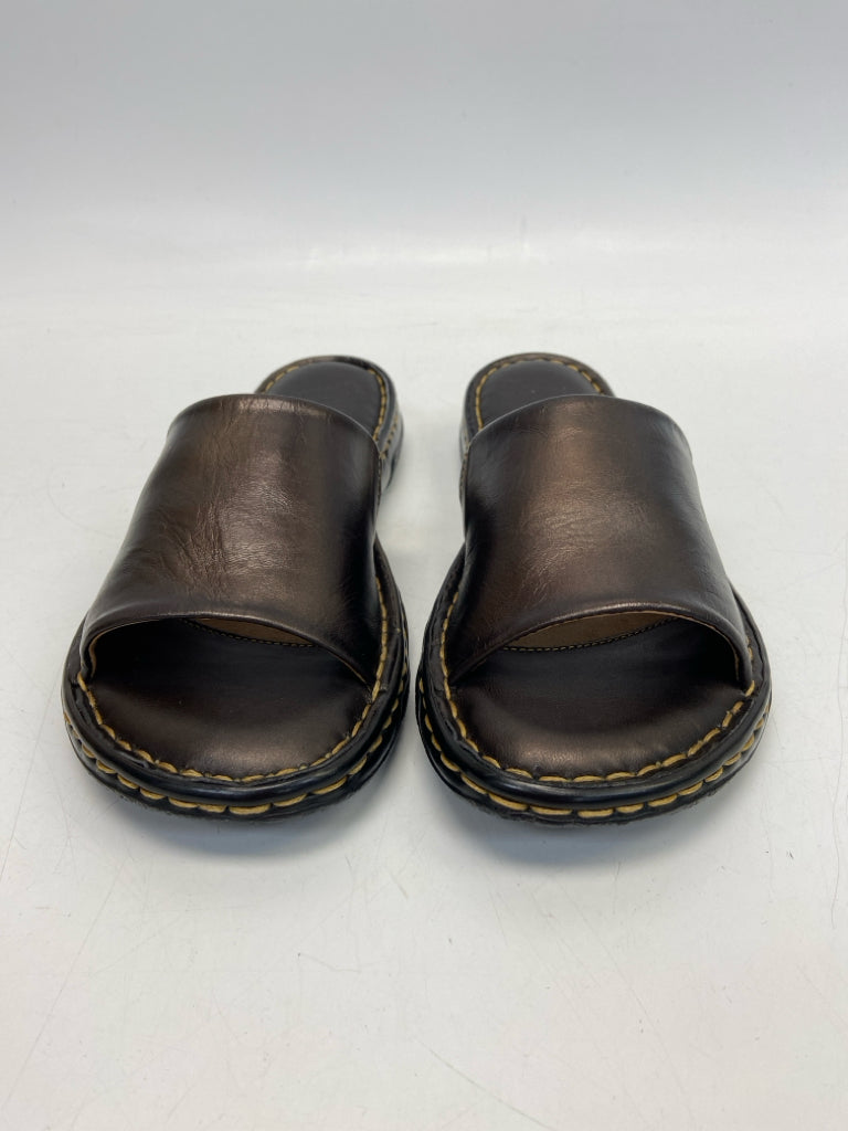 NWOT Born  Size 7 Bronze Sandals