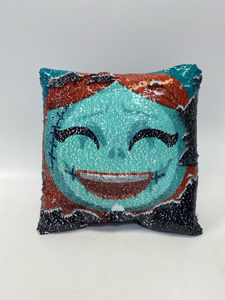 Turquoise/Red Black/White Reversible Sequins Kids Misc Room