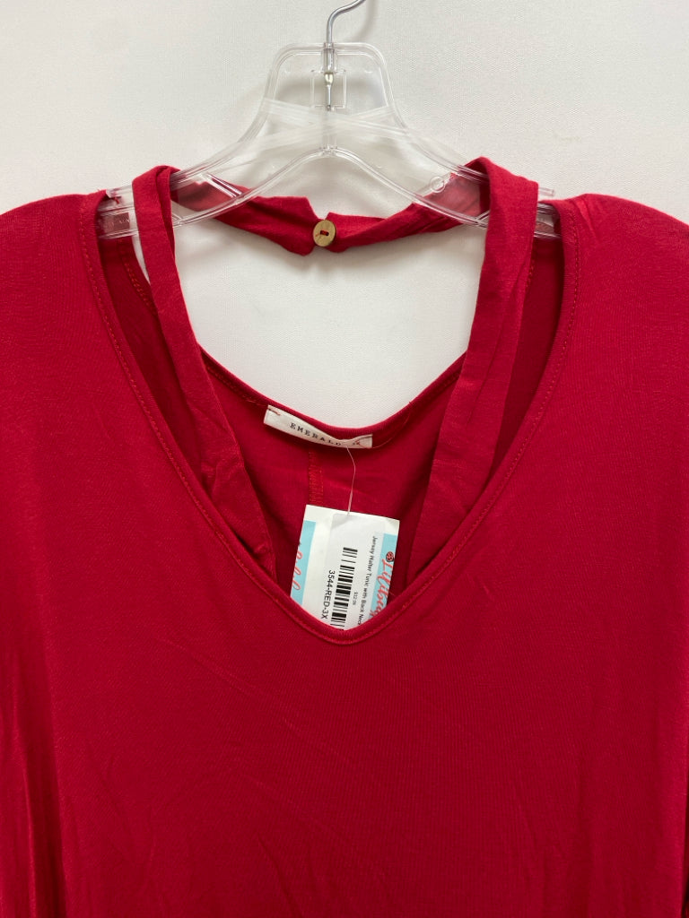 NWT  SIZE  3X Red Halter Plus Size Top