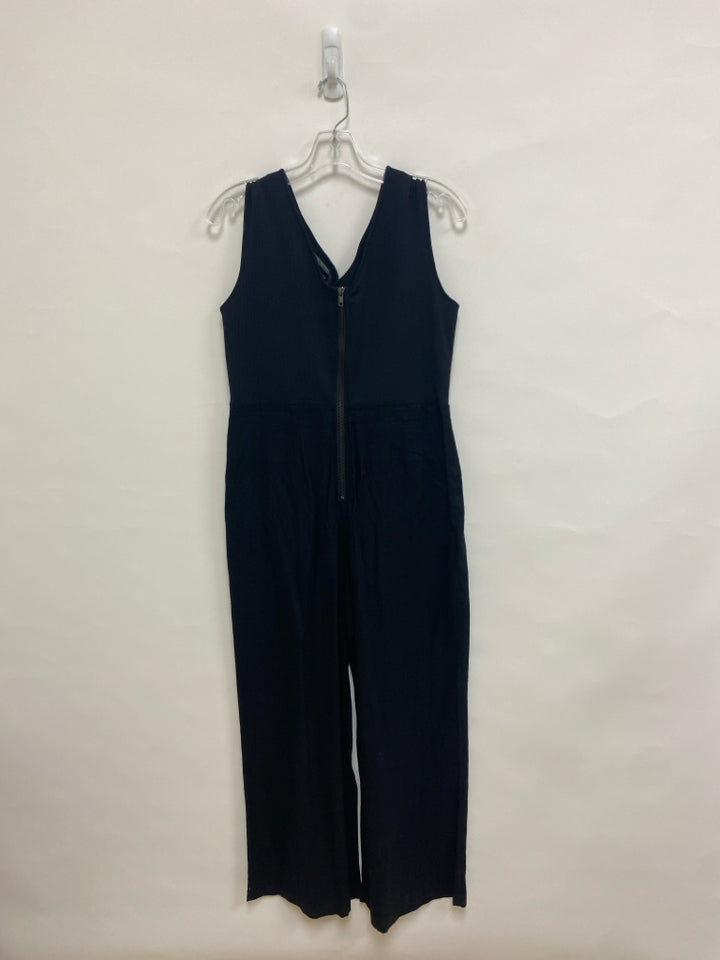 Tahari Size 6 Black Sleeveless Ladies Jumpsuit