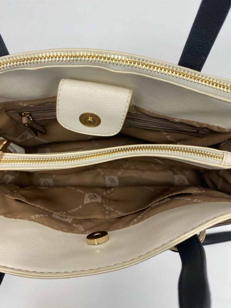Anne Klein Tan Black/Cream Handbag
