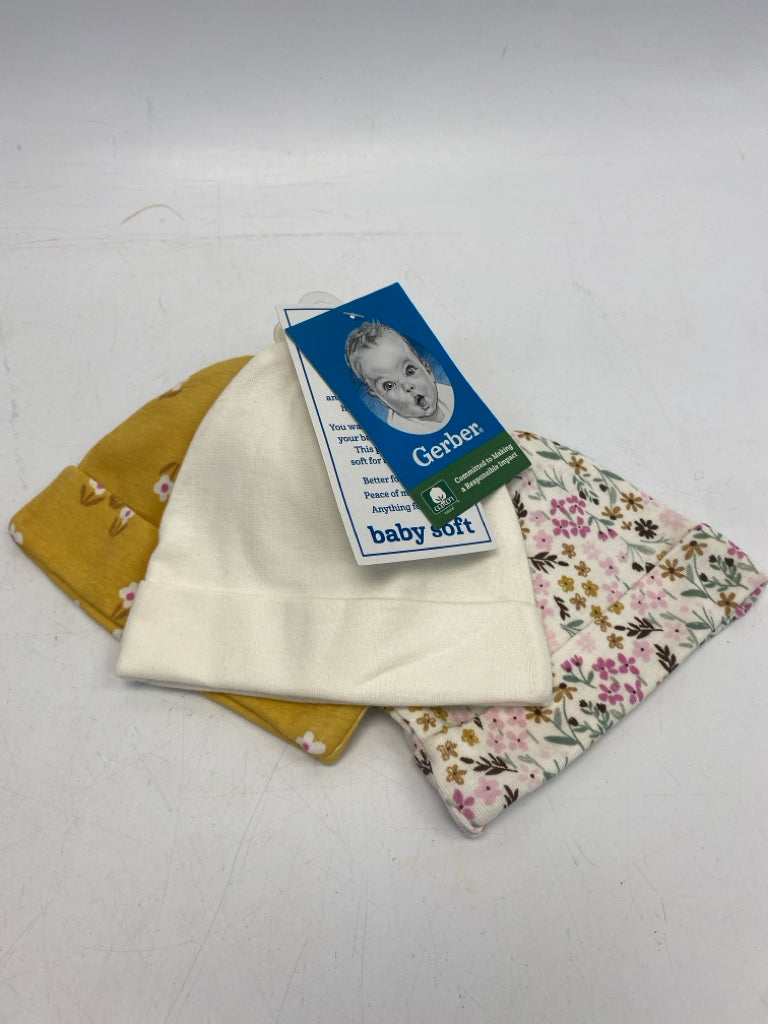 NEW/PKG Gerber SIZE 0-6M Assorted Misc. Baby Gift