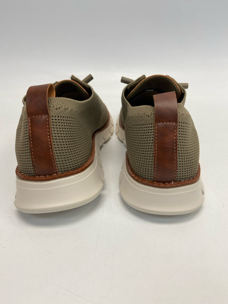 NWOT Breeze Size 43 Brown Lace-Up Knit Men&