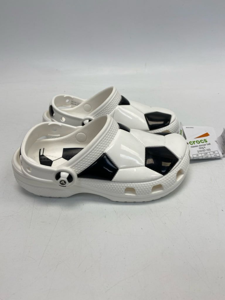NWT Crocs SIZE 12 White Black Soccer Boy&
