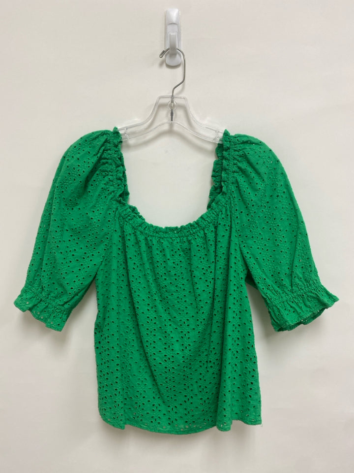 Pomander Place Size M Green Eyelet Ladies Top