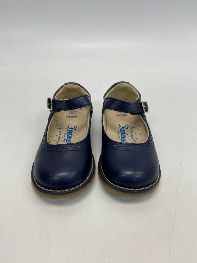 Footmates SIZE 8 Navy Girl&