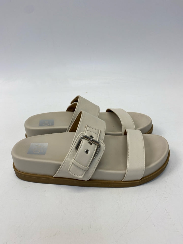 Dolce Vita  Size 9 Cream Sandals