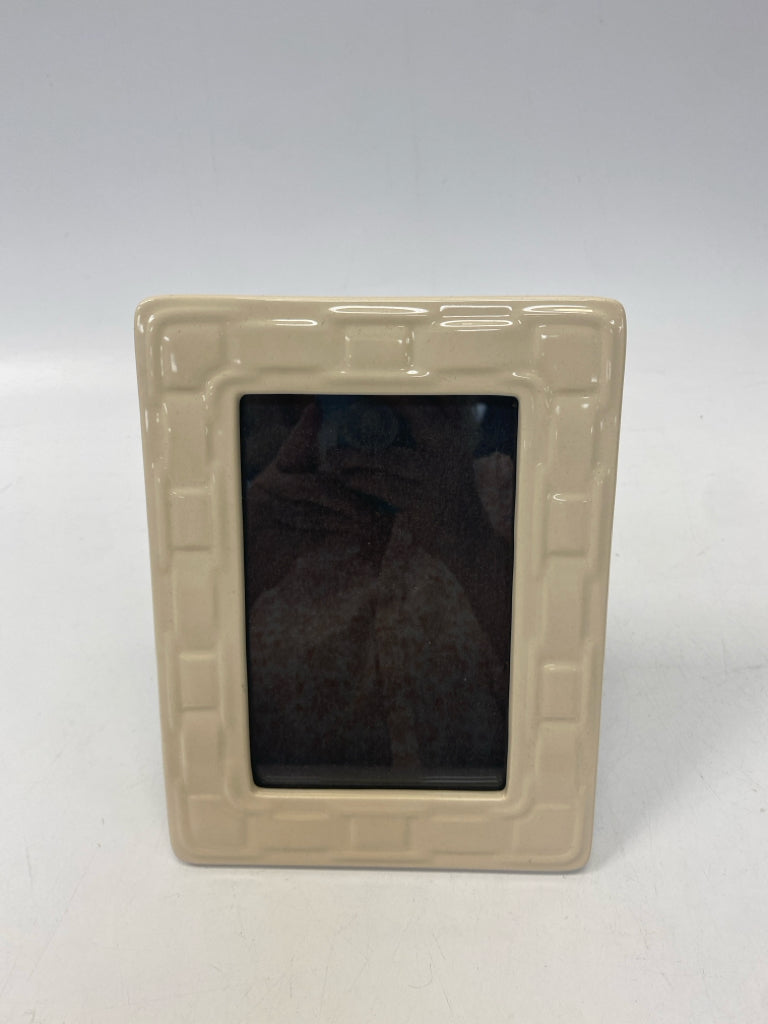 Longaberger Cream Pottery Frame