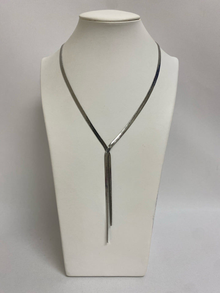 NWT LOFT Silver Color Chain Necklace