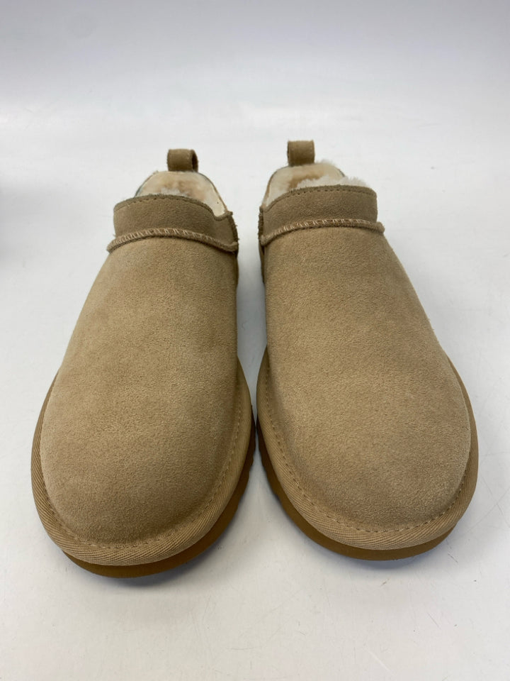 UGG  Size 8 Tan Suede Slippers