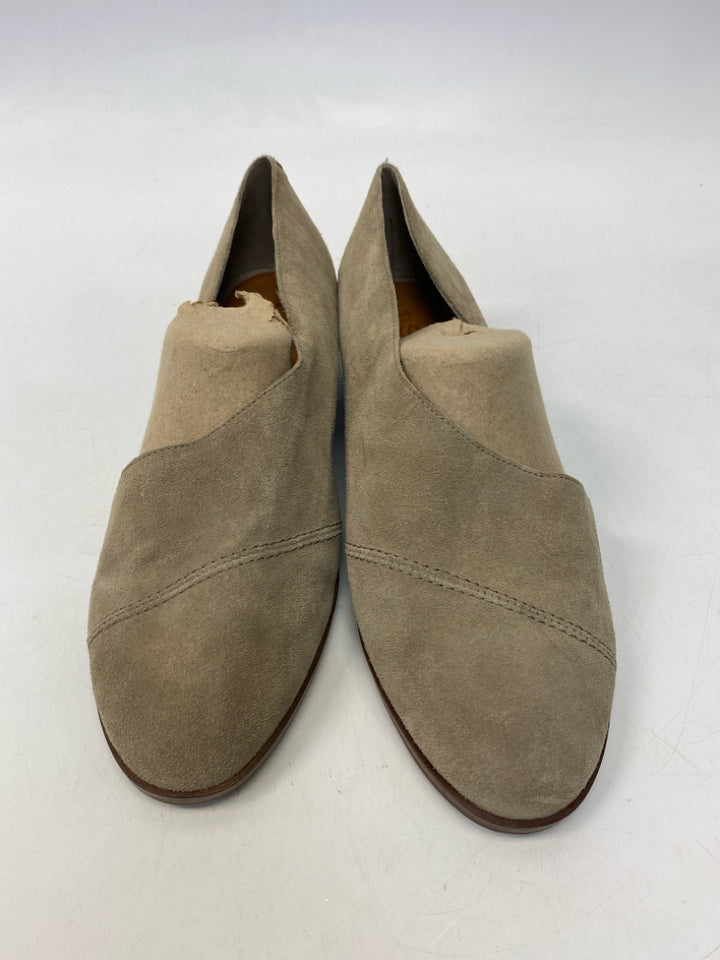 1.STATE US Shoe Size 9 Cream Flats