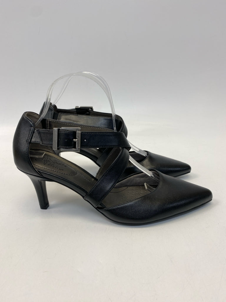 NWOT Life Stride  Size 9.5 Black Crisscross Heels