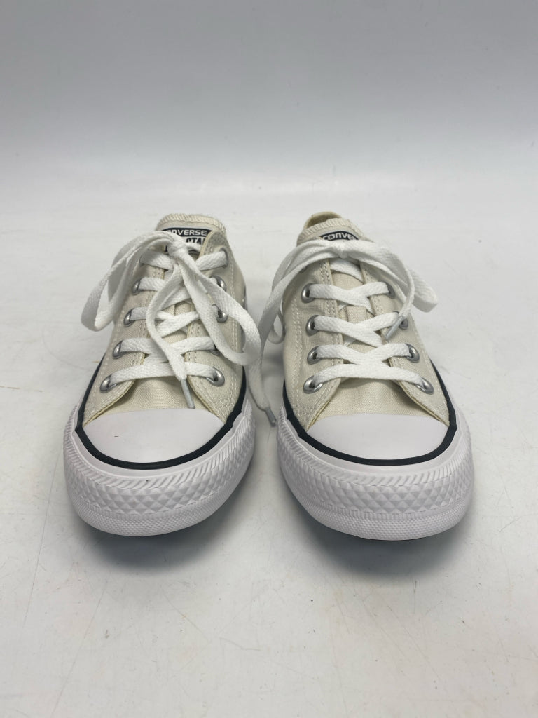 NWOT Converse  Size 6 Cream Lace-up Sneakers