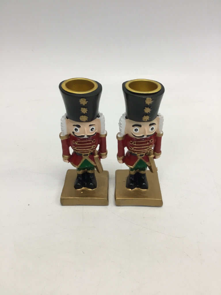 Green Red Nutcracker Christmas