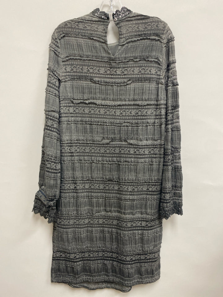 POL Size M Faded Gray Lace Mock Neck Ladies Dress
