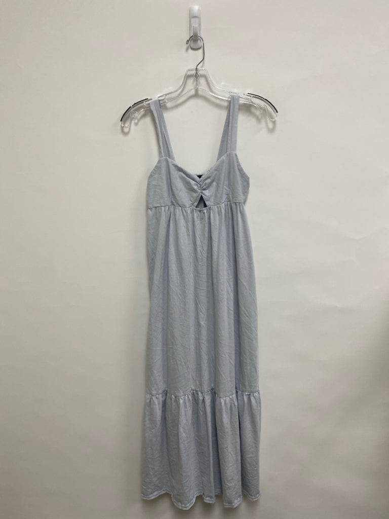 Zara Size M Pale Gray Sleeveless Ladies Dress
