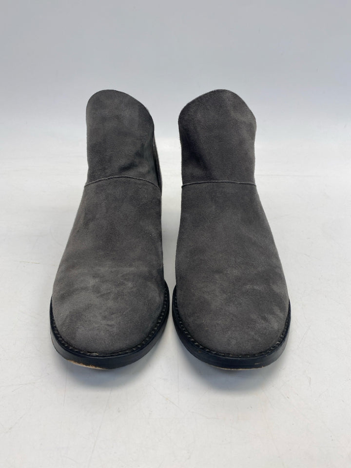 Eileen Fisher US Shoe Size 8 Dark Gray Suede Boots