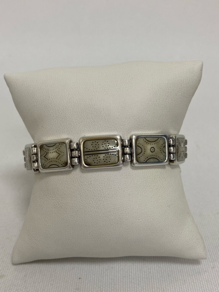 Brighton Silver Color Sage Geometric Bracelet