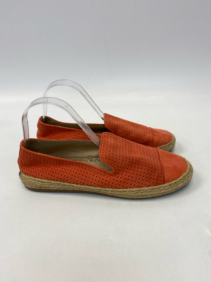 Charter Club  Size 9 Coral Perforated Flats