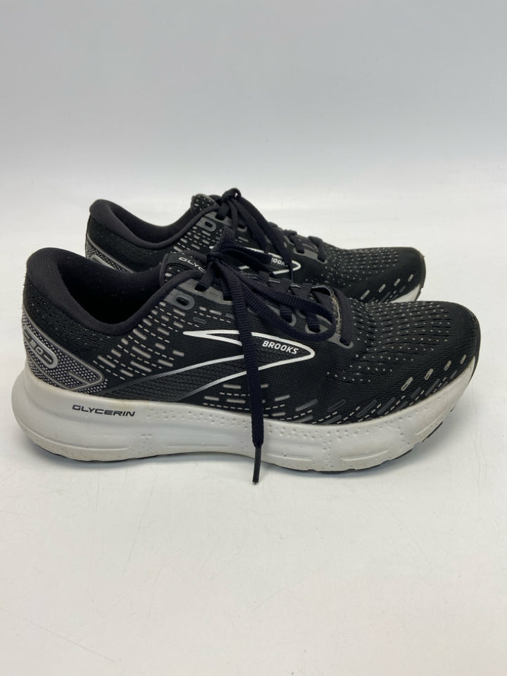 Brooks  Size 8 Black Lace-up Sneakers