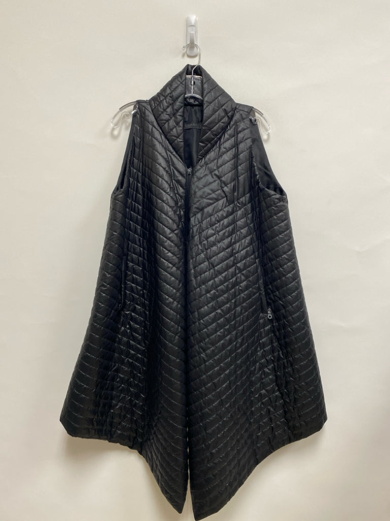 LUUKAA Size 12 Black Quilted Zip Down Ladies Vest