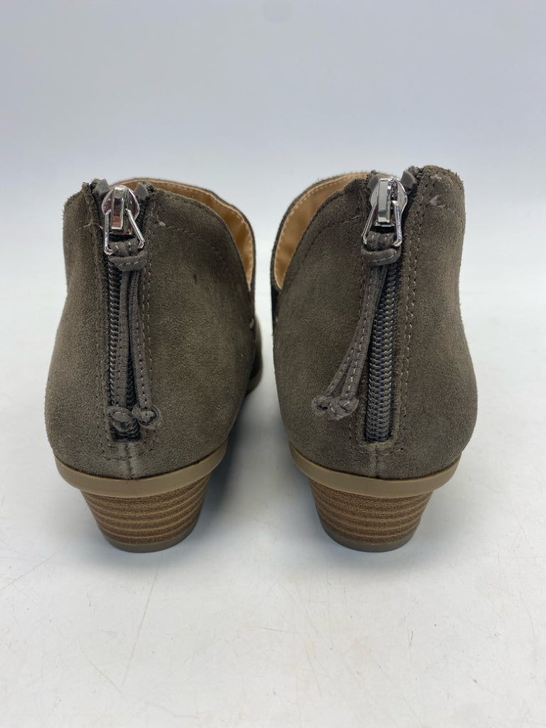 Kenneth Cole US Size 9.5 Taupe Boots