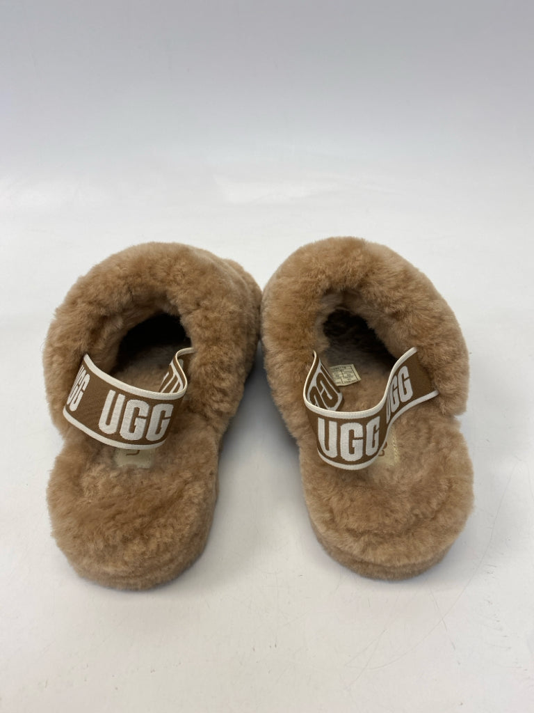 UGG  Size 7 Brown Fuzzy Slippers