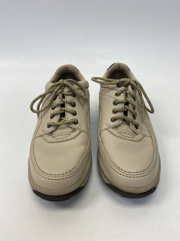 Rockport  Size 8 Tan Dark Green Lace-up Sneakers