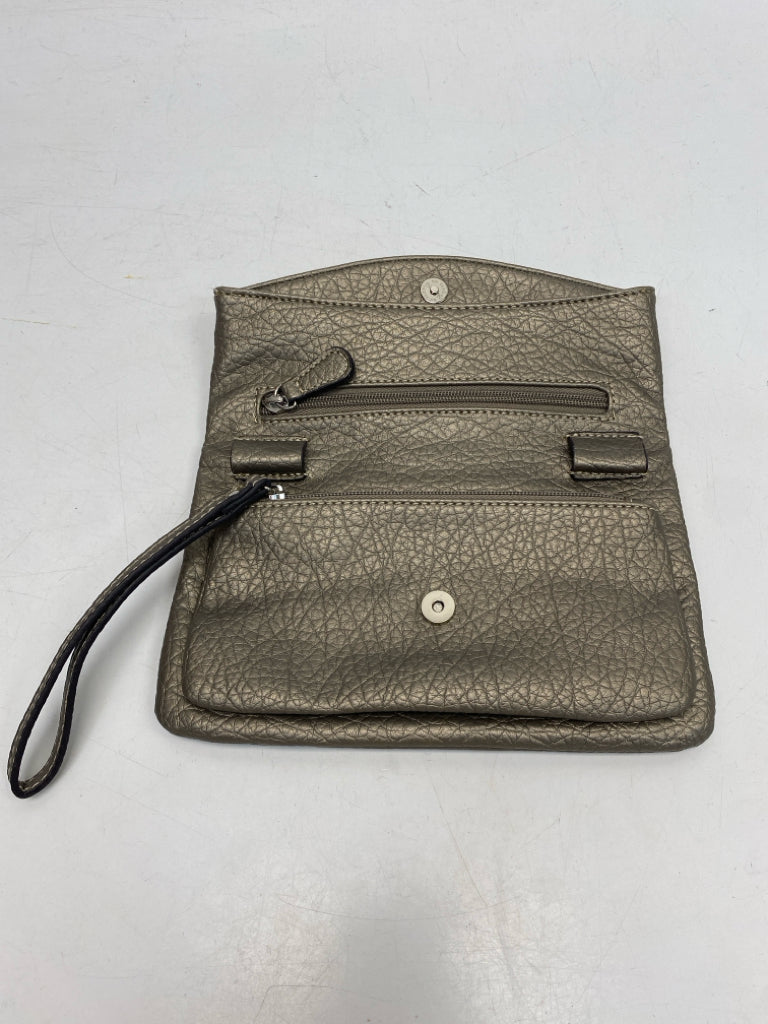 Nine West Bronze Wristlet