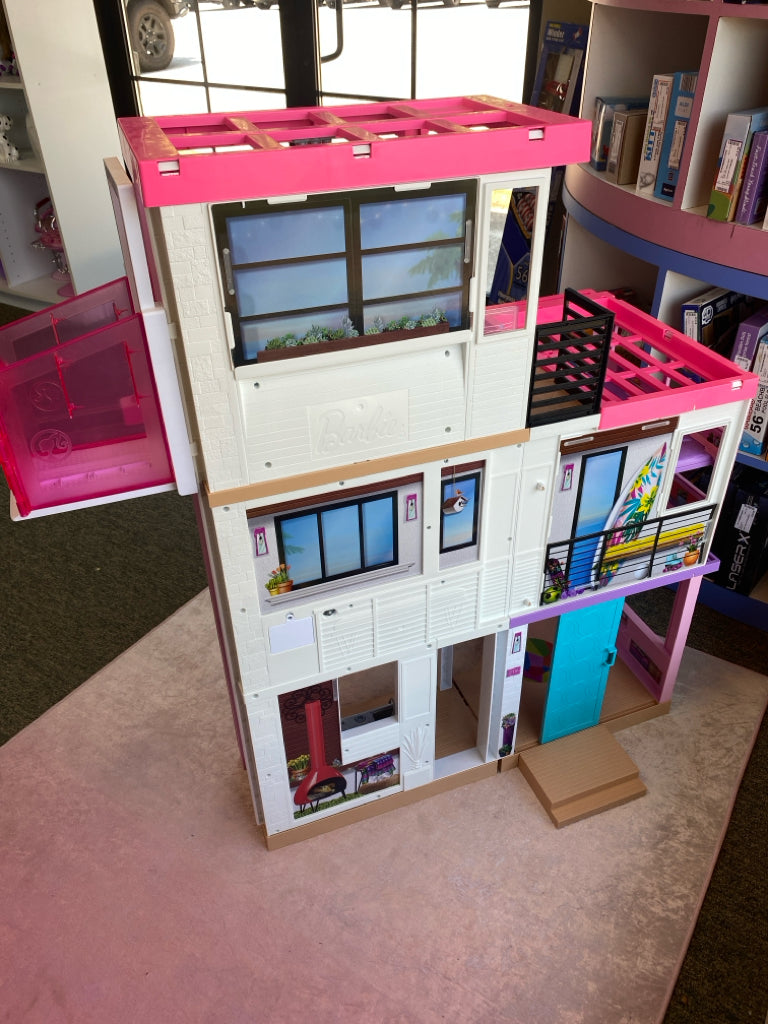 Barbie Dollhouse