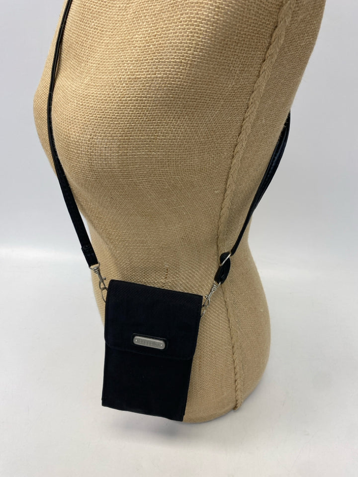 Baggallini Black Nylon Crossbody