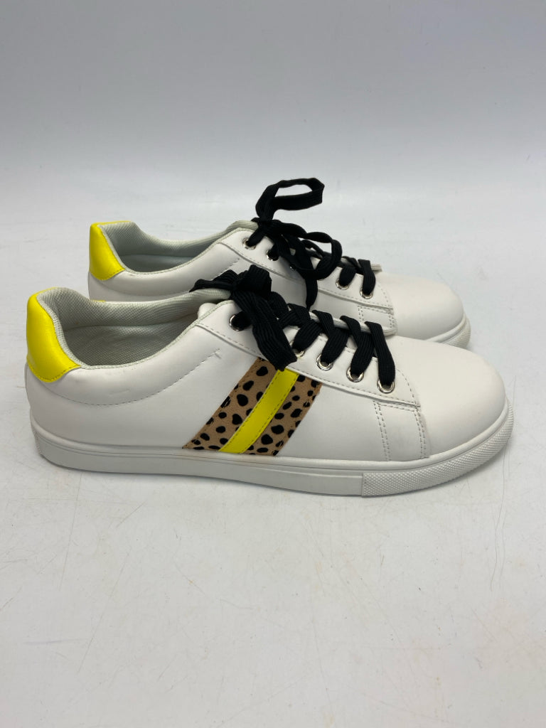 NWOT JellyPop  Size 10 White Black/Yellow Lace-up Sneakers