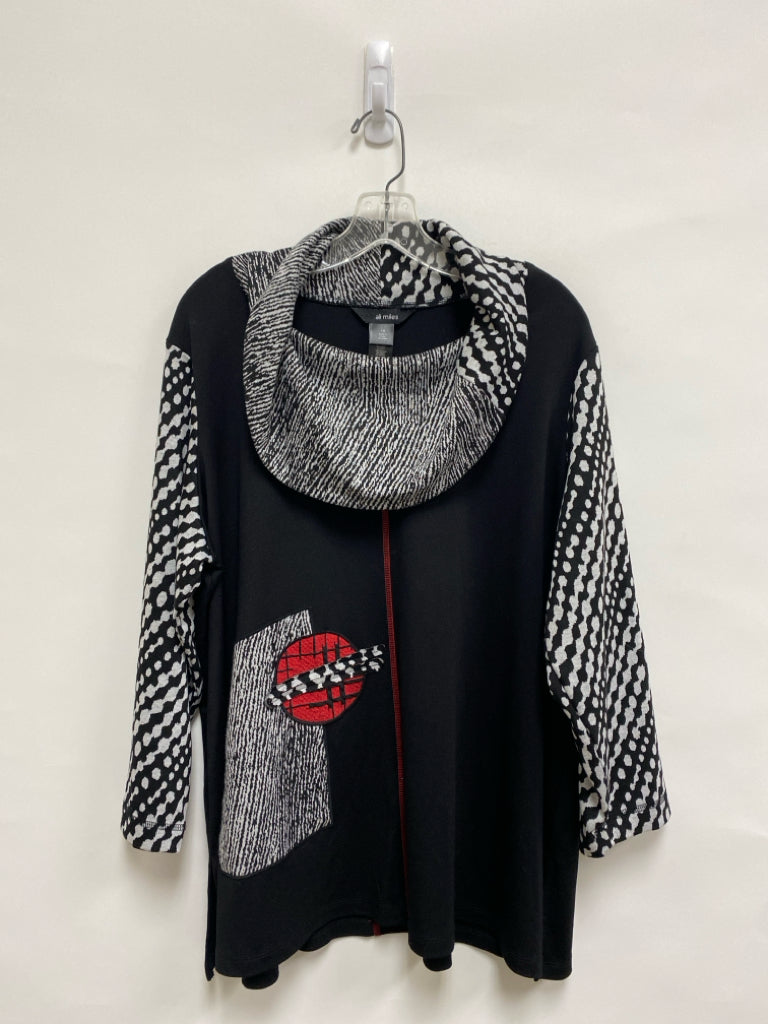 Ali Miles  SIZE  1X Black/White Assorted Print Cowl Neck Plus Size Top