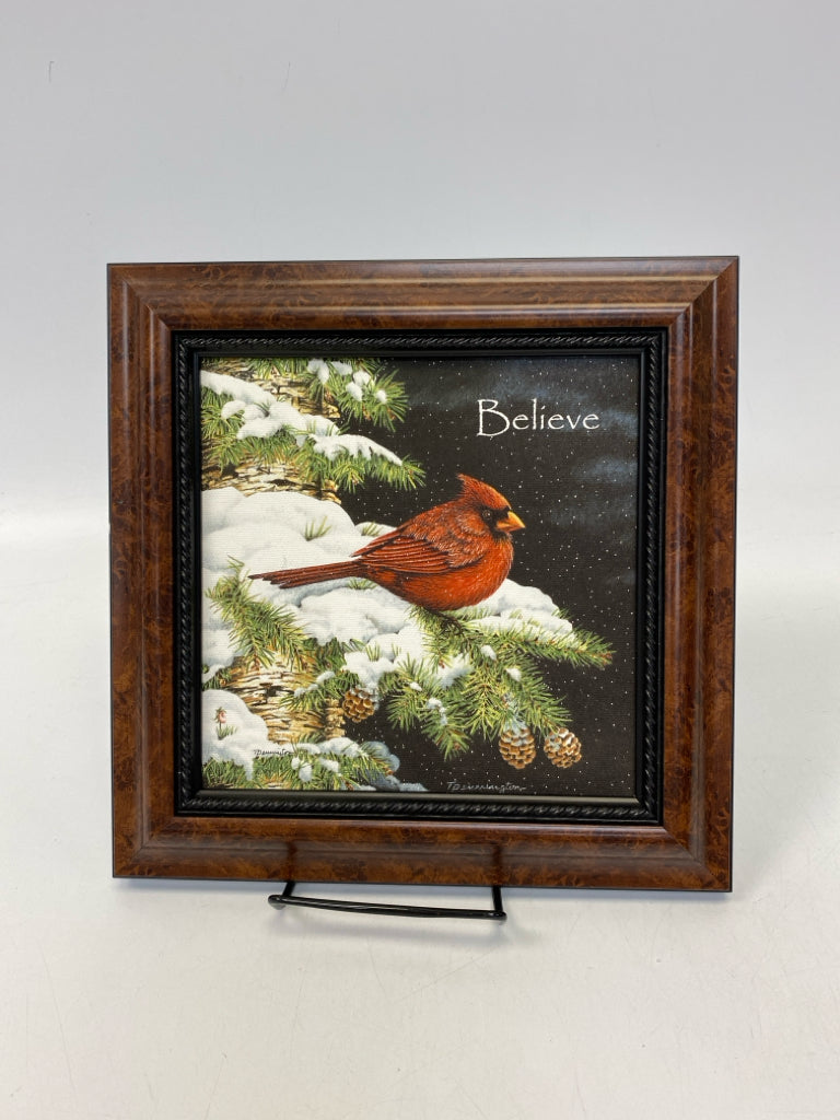 Red Green/White Framed Art