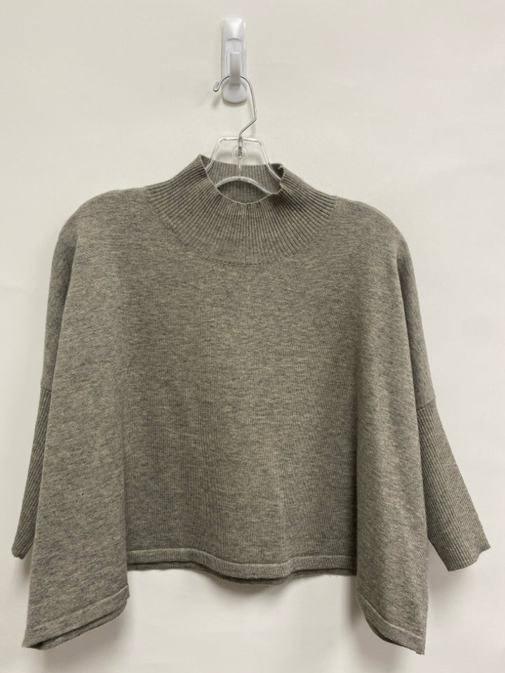Kerisma Size OSFA Gray Cropped Ladies Sweater