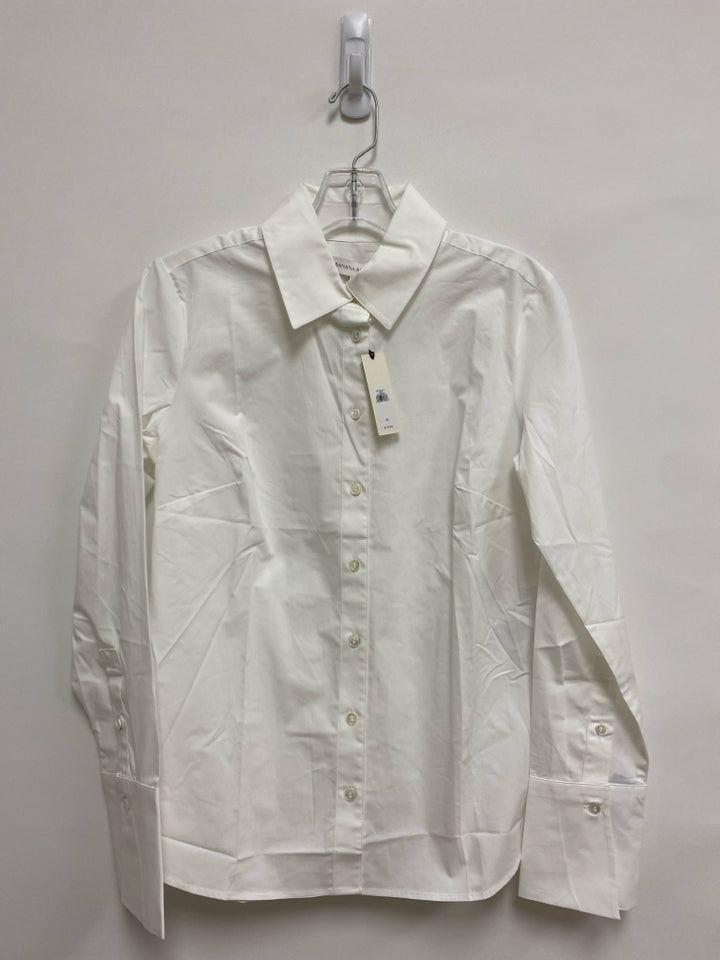 NWT Banana Republic Size 6 White Button Up Ladies Top