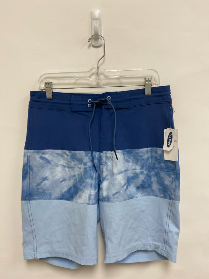 NWT Old Navy Size 30 Navy/Blue Color Block Men&