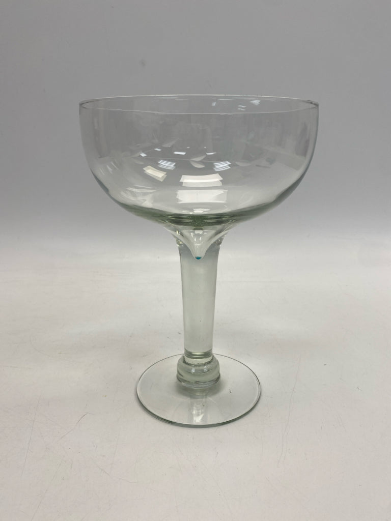 Clear Glass Bowl(s)