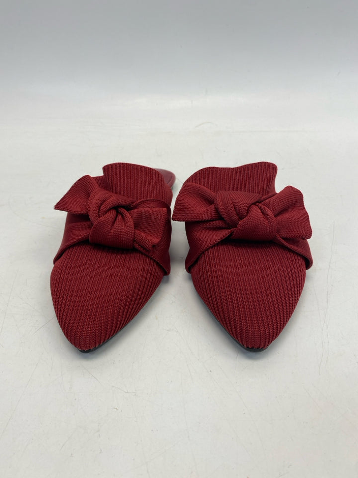 Tahari US Shoe Size 7.5 Red Flats