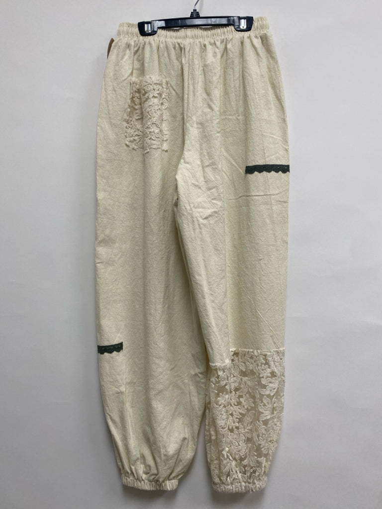 Size S Cream Embroidered Ladies Pants