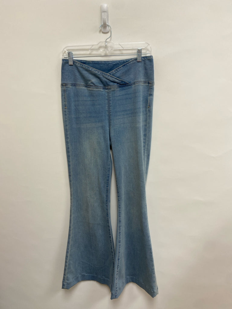 We The Free Size 28 Blue Denim Flared Ladies Jeans