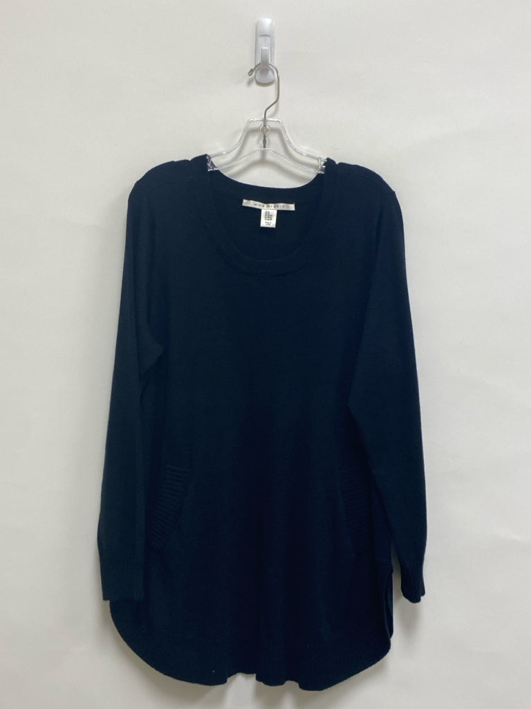Max Studio  SIZE  2X Black Plus Size Sweater
